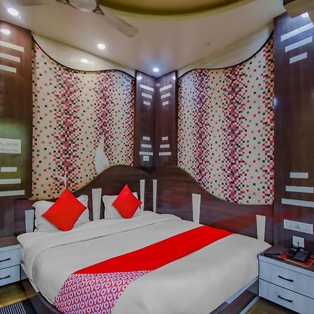 Oyo 1851 Hotel Sefali Deluxe コルカタ エクステリア 写真