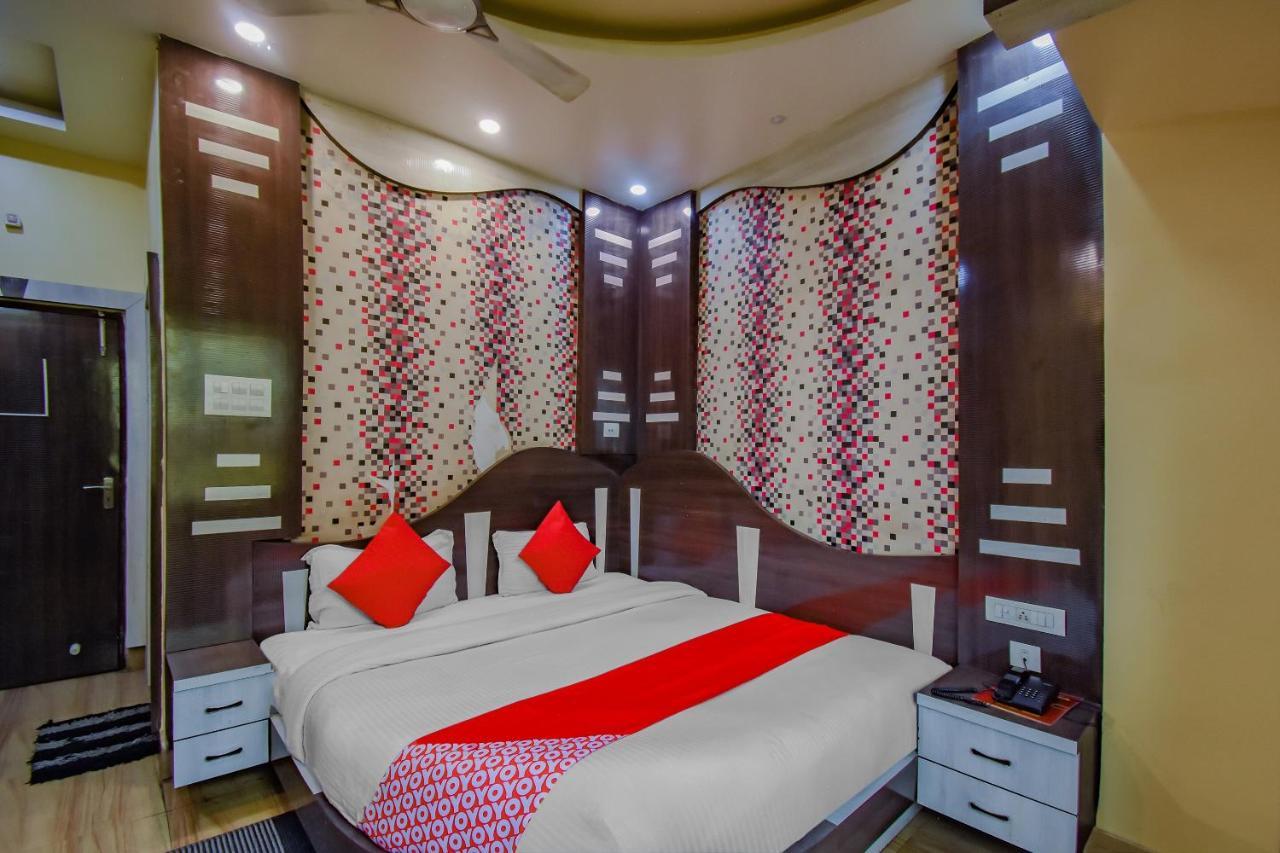 Oyo 1851 Hotel Sefali Deluxe コルカタ エクステリア 写真