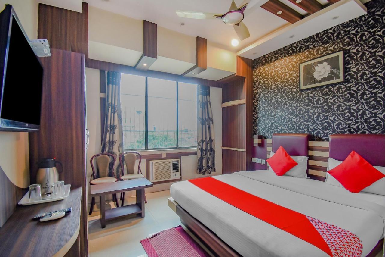 Oyo 1851 Hotel Sefali Deluxe コルカタ エクステリア 写真