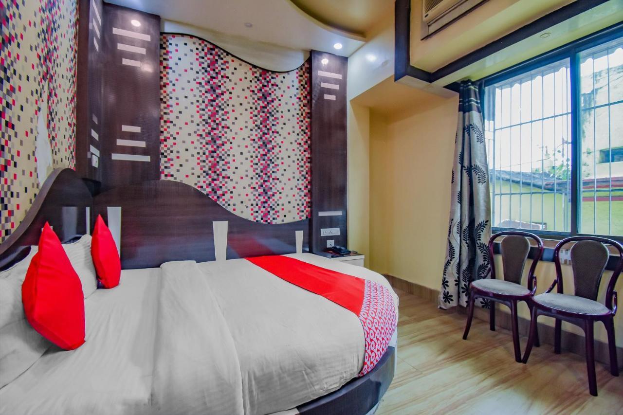 Oyo 1851 Hotel Sefali Deluxe コルカタ エクステリア 写真